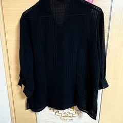 ブラック半袖シャツ　M sizeの画像