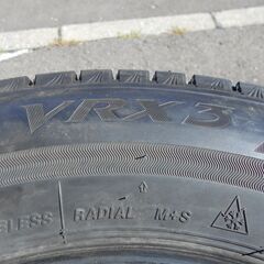 ブリヂストン ブリザック VRX3 スタッドレスタイヤ 195/65R15 【室内保管】4本の画像