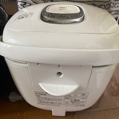 2021年製🌾ヤマダ YAMADASELECT 炊飯器YECM10G1 5合炊き マイコン式(0903c)の画像