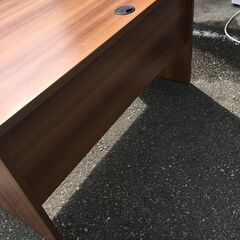 JM20249Y平デスク/パソコンデスク ・外寸 　幅：約120cm 高さ：約70cm 奥行：約64cm中古品【取りに来られる方限定】の画像