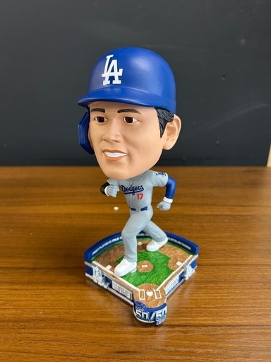 【FOCO 大谷翔平フィギュア】引き取り限定　転売OK　倒産品　まとめ売り　ネット商材　アマゾン引き上げ商品　　メルカリ　副業　15980円 FOCO 大谷翔平フィギュア】引き取り限定 転売OK 倒産品 まとめ売り