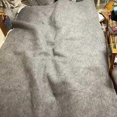 ☺️ラグ　マット  186✖️32cm  ベージュと黄緑の柄の画像