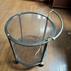 アンティーク風サイドテーブル（お譲り主決定済み）の画像
