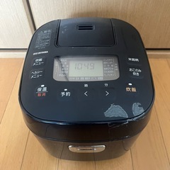 3合炊きの炊飯器 アイリスオオヤマの画像