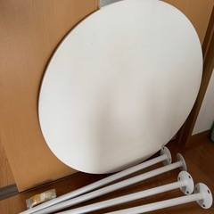 LOWYA ダイニングテーブル ホワイトの画像