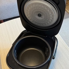 炊飯器/アイリスオーヤマ/5.5合の画像