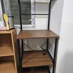 学習机、収納台の画像