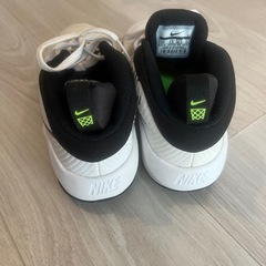 バッシュ　NIKE 24cm
の画像