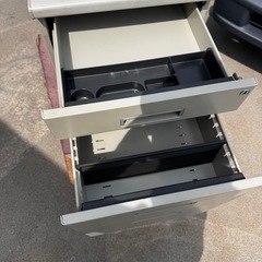 オフィス家具 スチール　引出し 袖机の画像