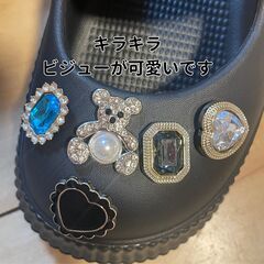 【新品未使用】キラキラ厚底サンダル(23cm)の画像