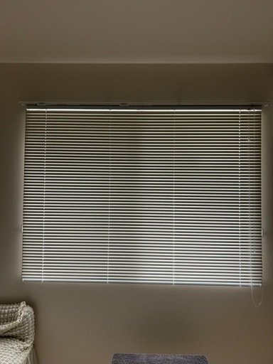 ブラインド カーテン