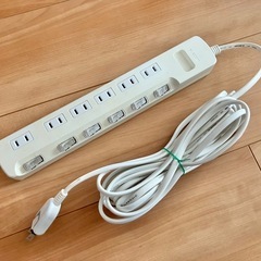 エレコム 電源タップ 雷ガード 個別スイッチ 6個口 5m ホワイト T-K5A-2650WH パソコン周辺機器やUPSにの画像