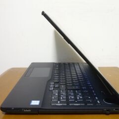 国産富士通 サクサク最高峰i7搭載 高速SSD500G 最新win11 フルHD メモリ超大容量16G ブルーレイ カメラ 0910の画像