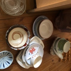 食器などの画像