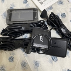 レーダー探知機付きドラレコの画像