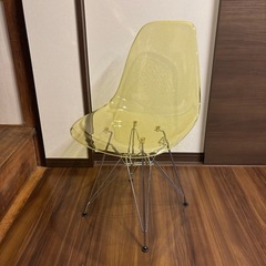 【美品】イームズチェア　リプロダクト　Eames Chair クリアイエロー　ダイニングチェアの画像