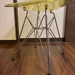 【美品】イームズチェア　リプロダクト　Eames Chair クリアイエロー　ダイニングチェアの画像