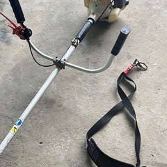 BIG M  BC232SN    草刈機　刈払機の画像
