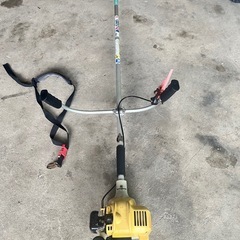BIG M  BC232SN    草刈機　刈払機の画像