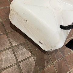 ポリタンク20L×6個！の画像