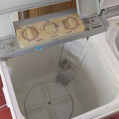 【92年製日立】二層式洗濯機【レトロ】の画像