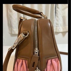 miumiu バッグ(美品)の画像