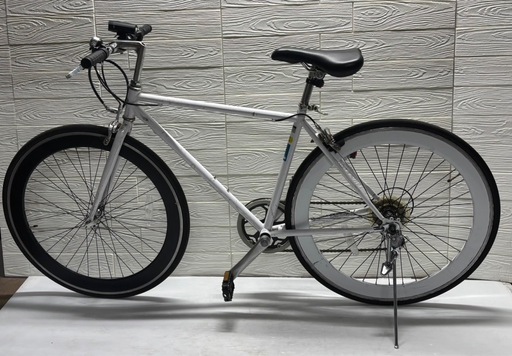 シマノ 自転車 クロスバイク？ shimano tourney 6段変速 白 ホワイト 700C 札幌市白石区