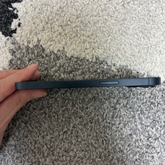 受付停止です　iPhone13  128GB 中古　黒色の画像