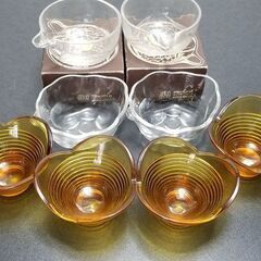 ■ナッツボール4個＋小鉢4個■未使用。