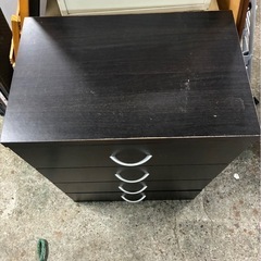 4段チェストの画像