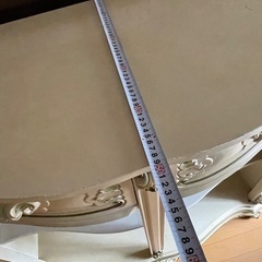 ロココ調キャビネットの画像
