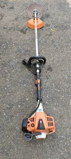 STIHL スチール 草刈機刈払機　 FS26RC ループハンドル タイプ