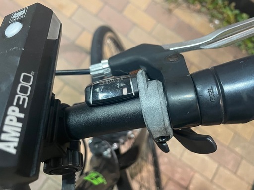 クロスバイク　自転車　