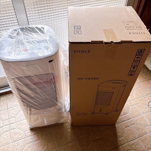 siroca シロカ 加湿つき温冷風扇 SH-C252