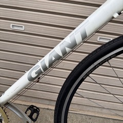 ジャイアント クロスバイク GIANT ESCAPE R3 ホワイト Sサイズ 3x8S クロスバイク 中古現状品の画像