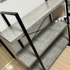 LOWYAオープンラックの画像