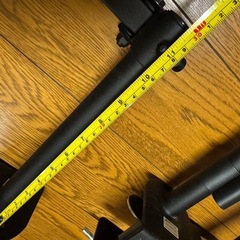 残り2個　モニターアームの画像