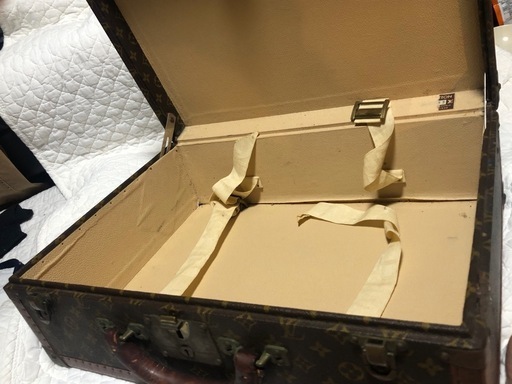 ルイビトン　　ビィステン50M21328トランクケース