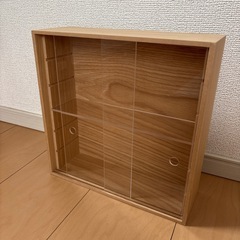 無印良品　木製コレクションスタンド引き扉付き　収納の画像