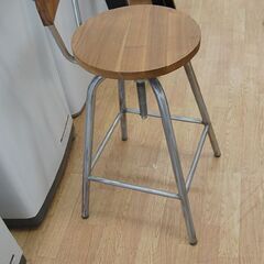 ② 木製 カウンターチェア ネジ式昇降タイプ 幅41×奥41×高90～105cm 四つ足 ハイチェア アイアンフレーム 椅子 いす イス 札幌市 清田区 平岡の画像