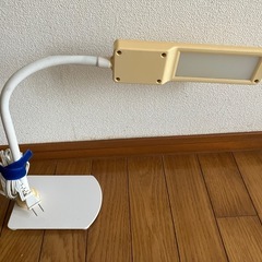 電気スタンドの画像