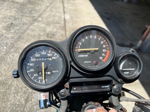 らいと　RZ250r 51L フルOH済みエンジン らいと様専用 RZ250r 51L フルOH済みエンジン - メルカリ