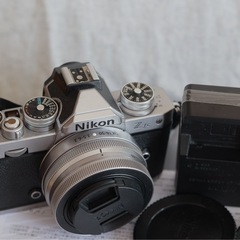Nikon Z fc 16-50 Kit ミラーレス一眼 の画像