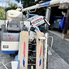 イセキ　コンバイン　2条刈りの画像