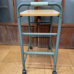 レトロ キッチンワゴン ワゴン 移動台の画像