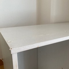 テレビボードの画像