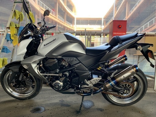 値下げしました！Kawasaki、Z1000、ZRT00B