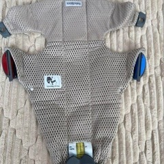 抱っこ紐　エアミニ　ベビービョルンの画像