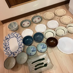 食器セットの画像