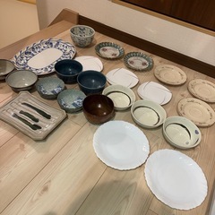 食器セットの画像